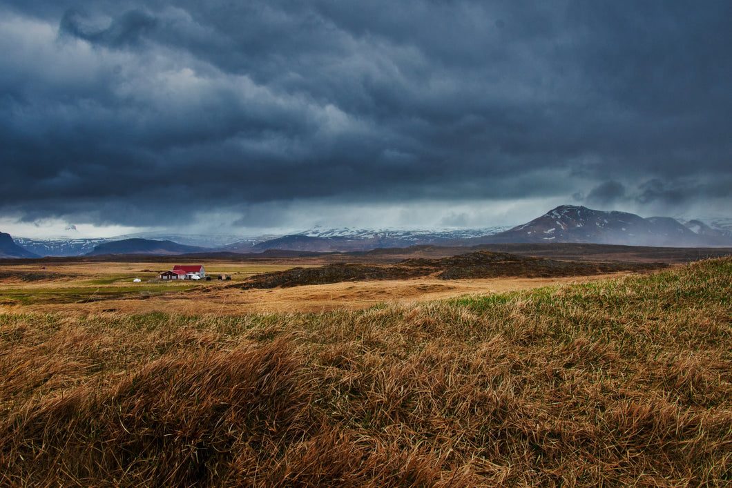 Tempestuous Icelandic Horizons Giclee / Colored / 5 x 7 Tracy McCrackin Photography Wall art - Tracy McCrackin Photography