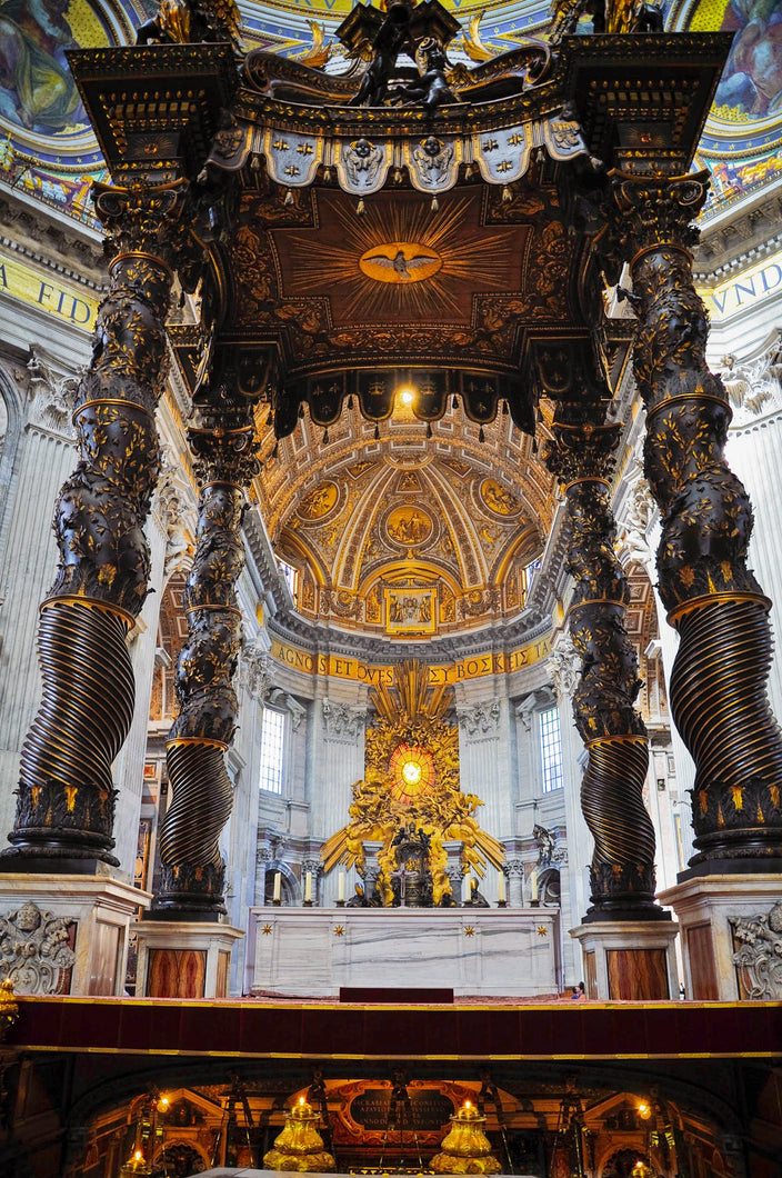 St. Peter's Baldachin, Vatican City Tracy McCrackin Photography Wall art - Tracy McCrackin Photography