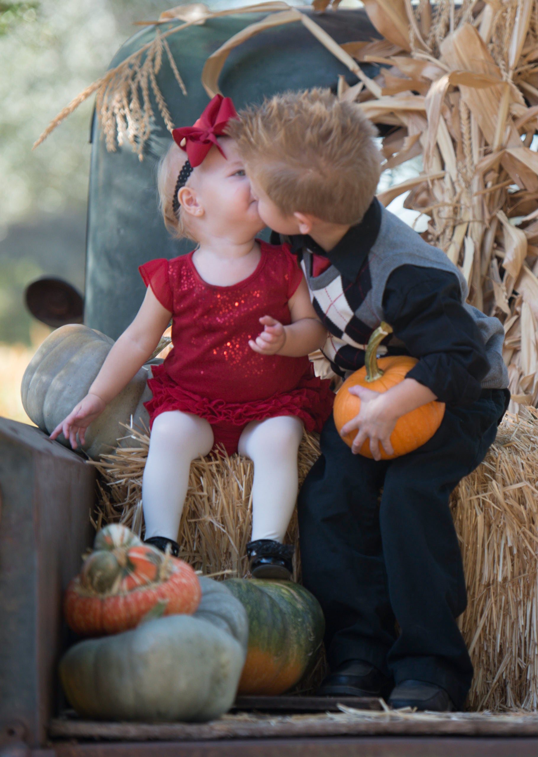 brother-sisterly-love Giclee / Colored / 5 x 7 Tracy McCrackin Photography - Tracy McCrackin Photography